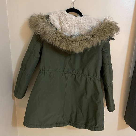 American eagle faux fur hooded sherpa lined quitted army green parka size M - Picture 4 of 15